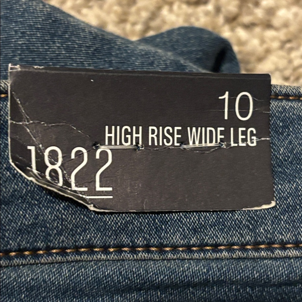 NWT 1822 Denim High Rise Wide Leg Jeans 10 - Picture 7 of 12